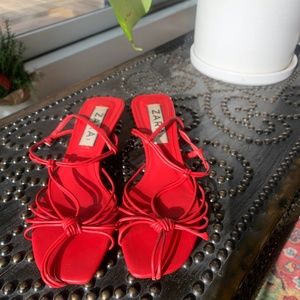 Zara Red Kitten Heels / Sandals